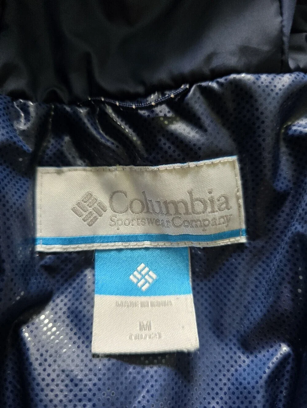 Columbia Valley Runner Jacket Size Medium (10/12)